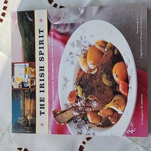 The Irish Spirit Cookbook - 160 pages